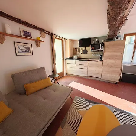 Le Portail D'airain Holiday home Villecroze